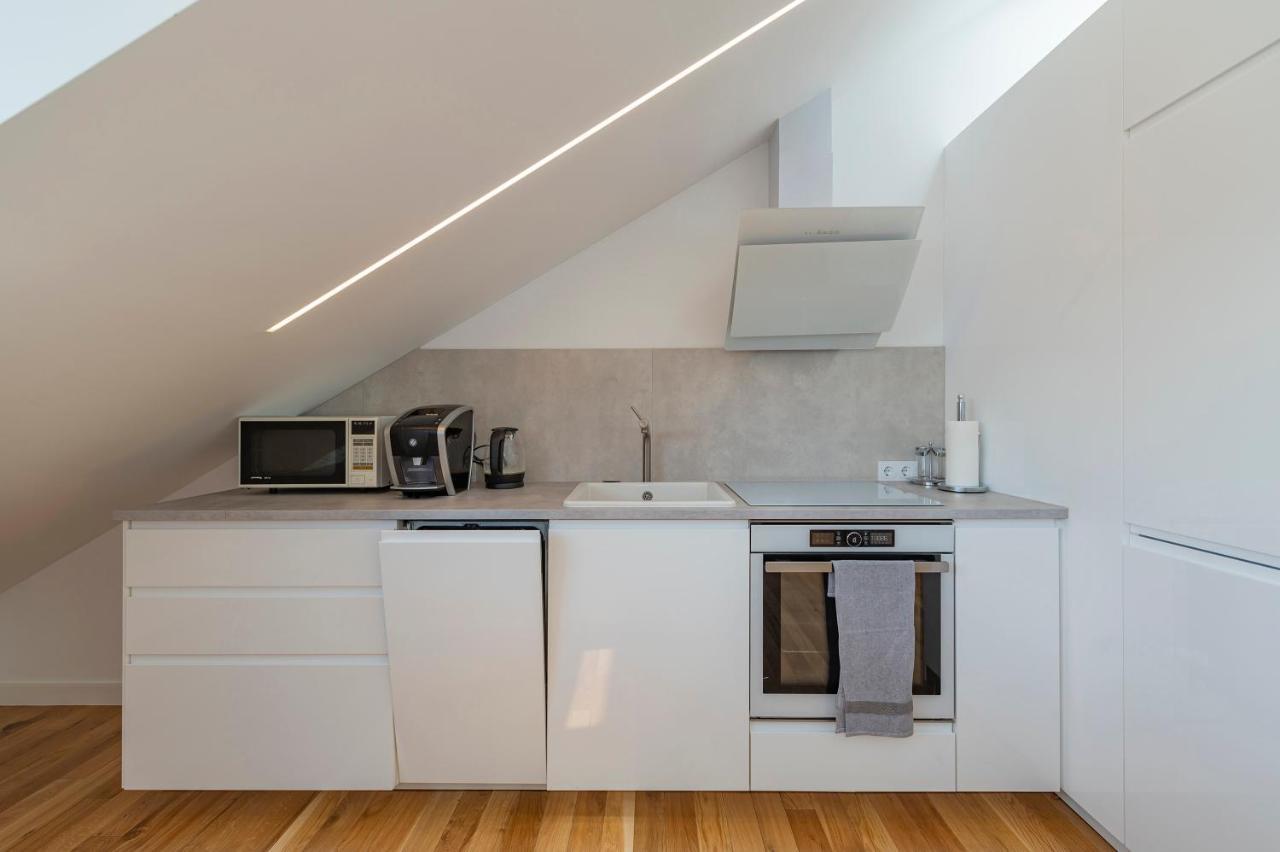 White 1 Bd Old Town Apartment By Hostlovers Κάουνας Εξωτερικό φωτογραφία